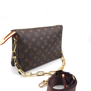 Сумка Louis Vuitton Coussin PM