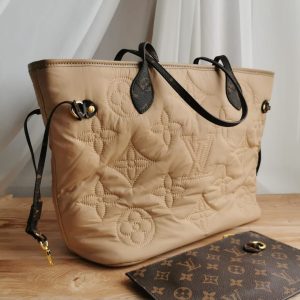 Сумка Louis Vuitton Neverfull