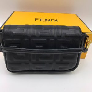 Сумка Fendi Baguette