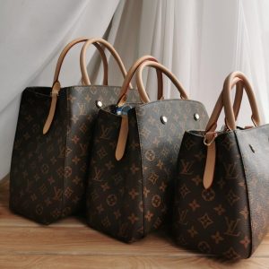 Сумка Louis Vuitton Montaigne