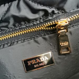 Сумка Prada Re-Nylon