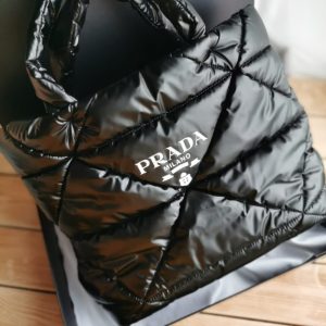 Сумка Prada Re-Nylon