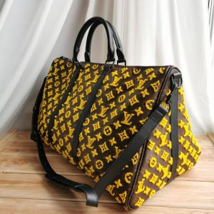 Сумка Louis Vuitton KEEPALL TRAINGLE