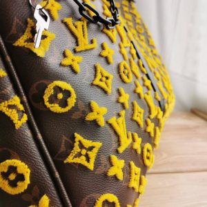 Сумка Louis Vuitton KEEPALL TRAINGLE