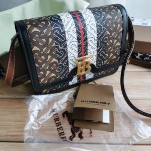 Сумка Burberry TB