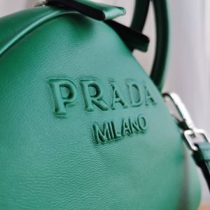 Сумка Prada Triangle