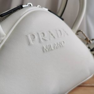 Сумка Prada Triangle