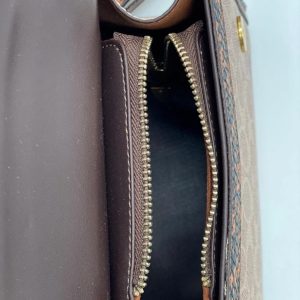 Сумка коллаборация Coach и Balenciaga Hourglass