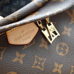 Сумка Louis Vuitton