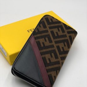 Кошелёк Fendi