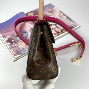 Сумка Louis Vuitton Cluny BB