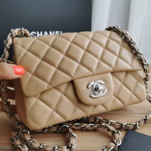 Сумка Chanel Classic