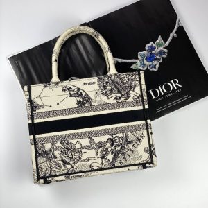 Сумка Dior Book Tote