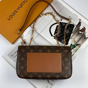 Сумка Louis Vuitton Marceau