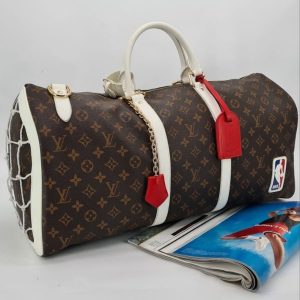 Дорожная сумка Louis Vuitton NBA