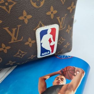 Дорожная сумка Louis Vuitton NBA