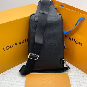 Сумка Louis Vuitton Avenue Sling