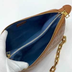 Сумка Louis Vuitton Coussin PM