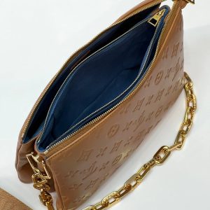 Сумка Louis Vuitton Coussin PM