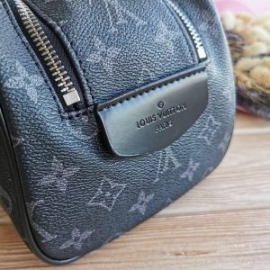 Косметичка Louis Vuitton