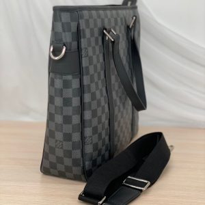 Сумка Louis Vuitton