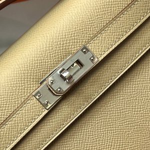 Сумка Hermes Kelly Pochette 22