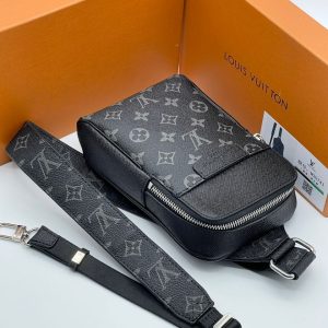 Сумка Louis Vuitton Outdoor