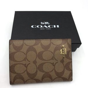 Обложка на паспорт Coach