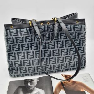 Сумка Fendi Peekaboo