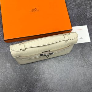 Сумка Hermes Kelly Pochette 22