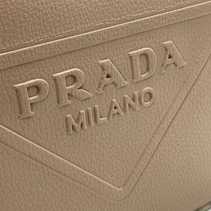 Сумка Prada Flou