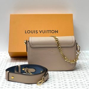 Сумка Louis Vuitton Lockme Tender