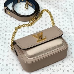 Сумка Louis Vuitton Lockme Tender