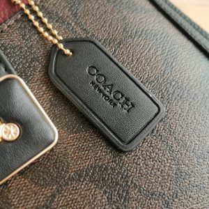 Сумки Coach