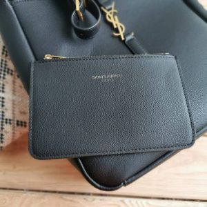 Сумка Yves Saint Laurent Hobo