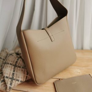 Сумка Yves Saint Laurent Hobo