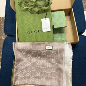 Шарф Gucci