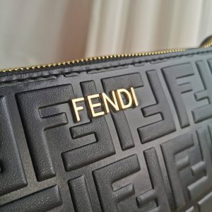 Сумка-косметичка Fendi