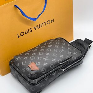 Сумка Louis Vuitton Avenue Sling