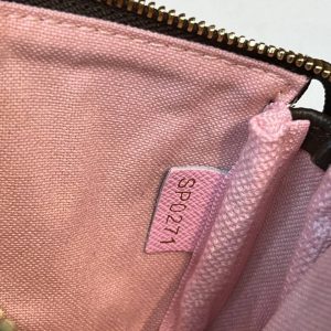 Клатч Louis Vuitton Mini Pochette