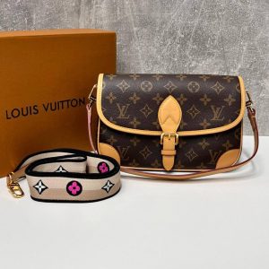 Сумка-портфель Louis Vuitton Diane