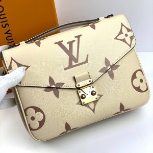 Сумка Louis Vuitton Pochette Metis