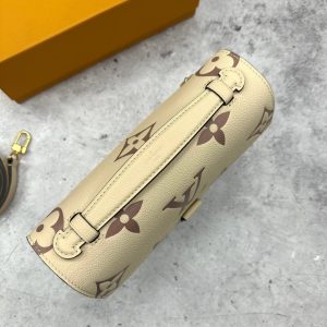 Сумка Louis Vuitton Pochette Metis