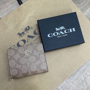 Кошелек Coach