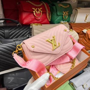 Сумка Louis Vuitton New Wave Multi Pochette