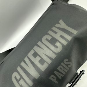 Сумка Givenchy