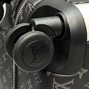 Чемодан Louis Vuitton