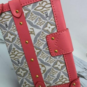 Сумка Louis Vuitton Petite Malle