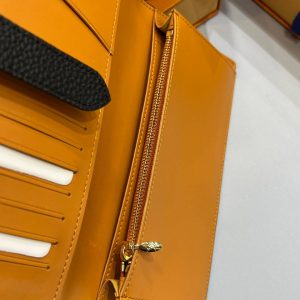 Кошелек Louis Vuitton Vertical