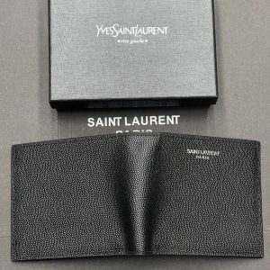 Кошелек Yves Saint Laurent